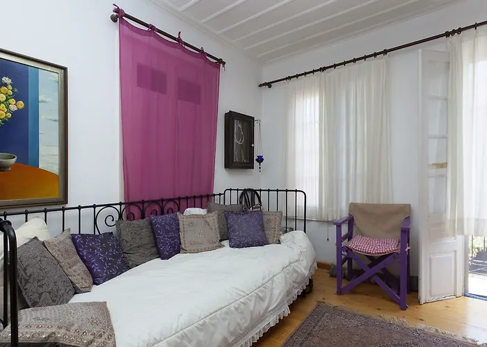 To Spitaki Apartments