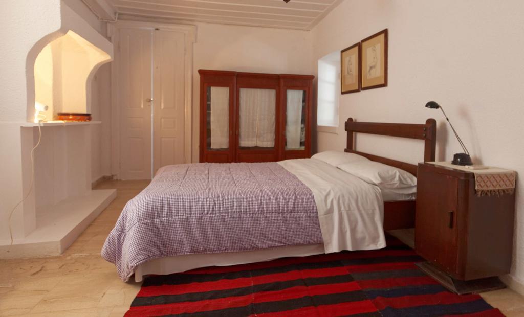 Apartment To Spitaki