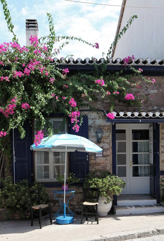 Apartment To Spitaki